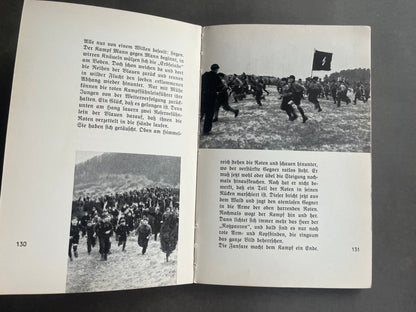 WW2 Tysk HJ Bog. Med Hilsen/Dedikation. Mange gode billeder. Original.