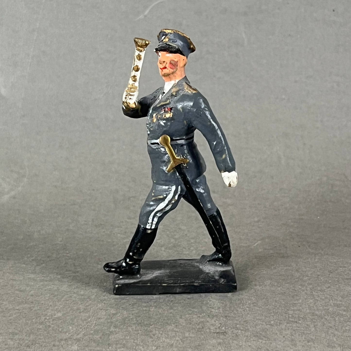 WW2 Tysk Lineol “Göring” Legetøjssoldat. Original.