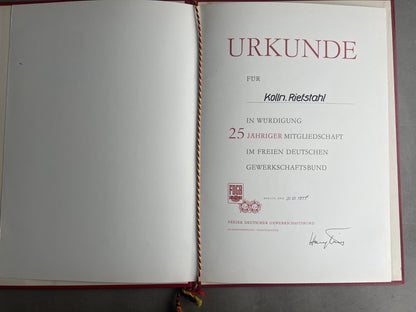 Østtysk DDR Urkunde Mappe med Urkunde. Original.