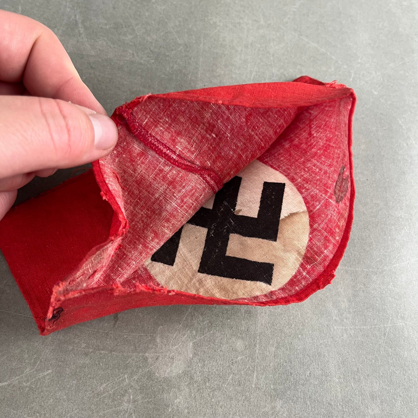 WW2 Tysk NSDAP Armbind. Original.