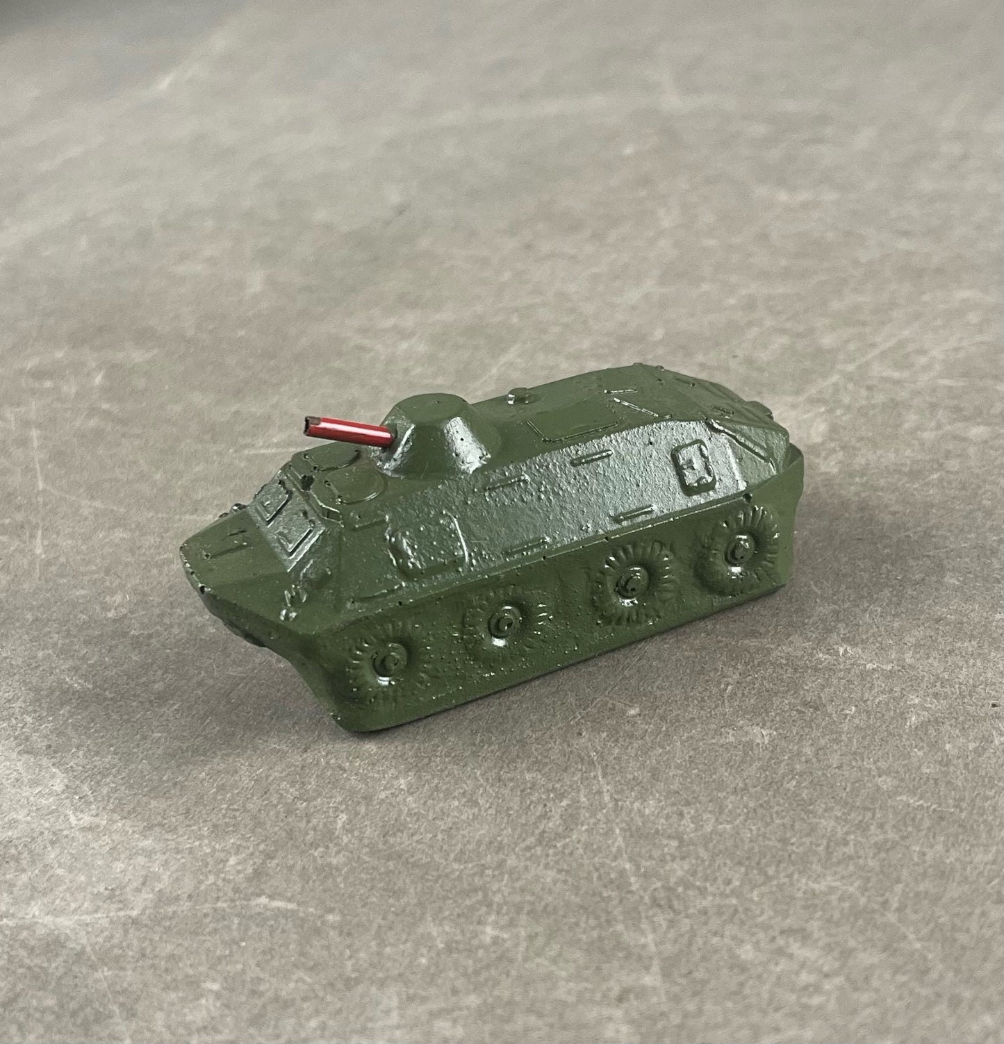 Østtysk DDR Køretøjs modeller til brug på kort/strategikort. Original.
