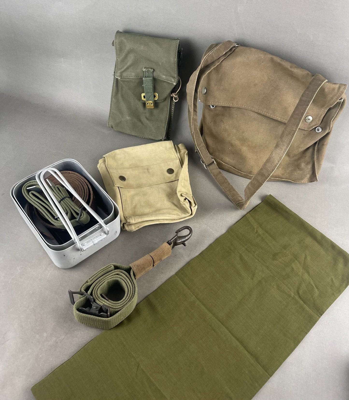 Blandet Dansk Militær Lot. Original.