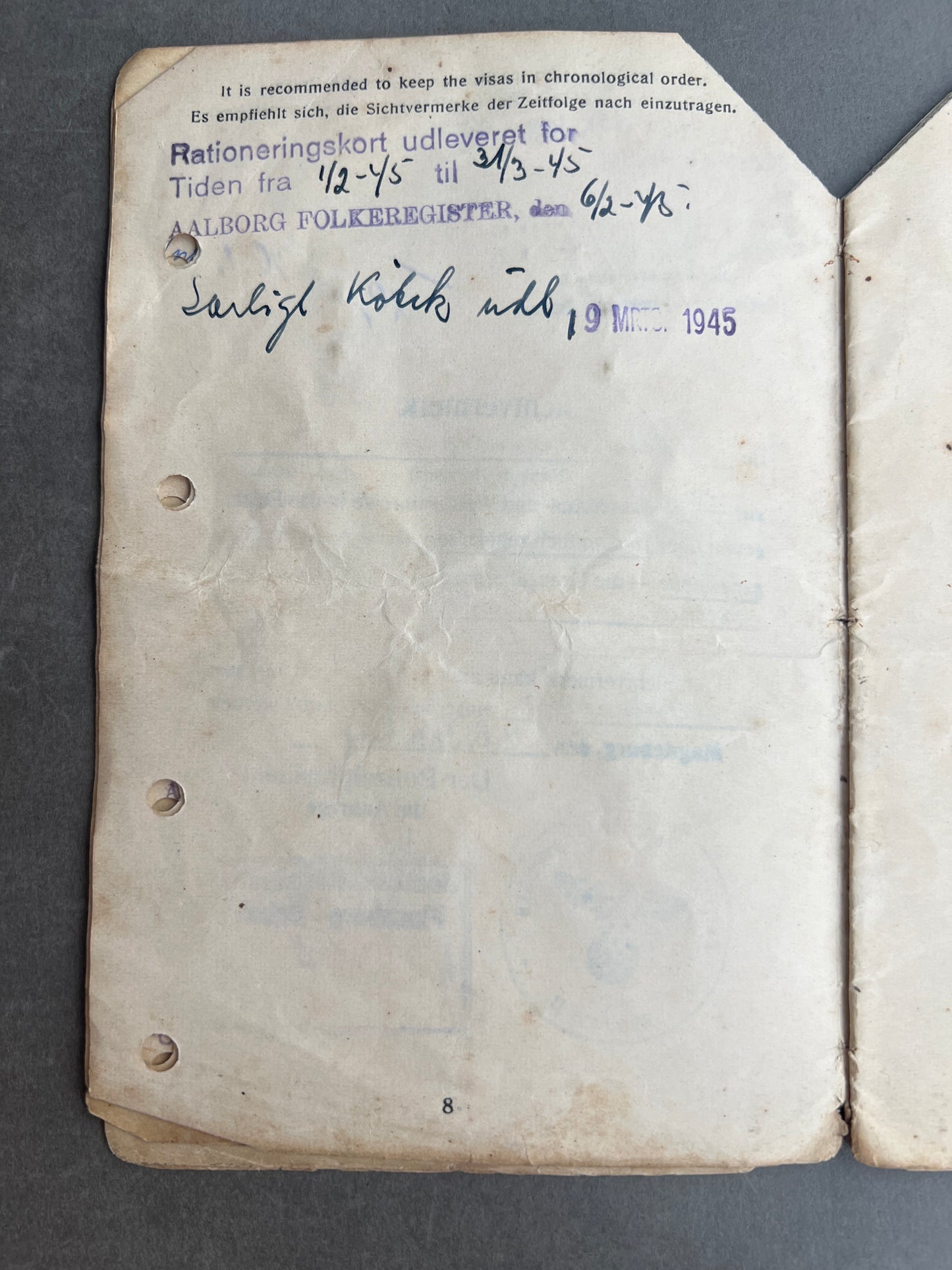 WW2 Dansk Rejsepas med tyske stempler. Original.