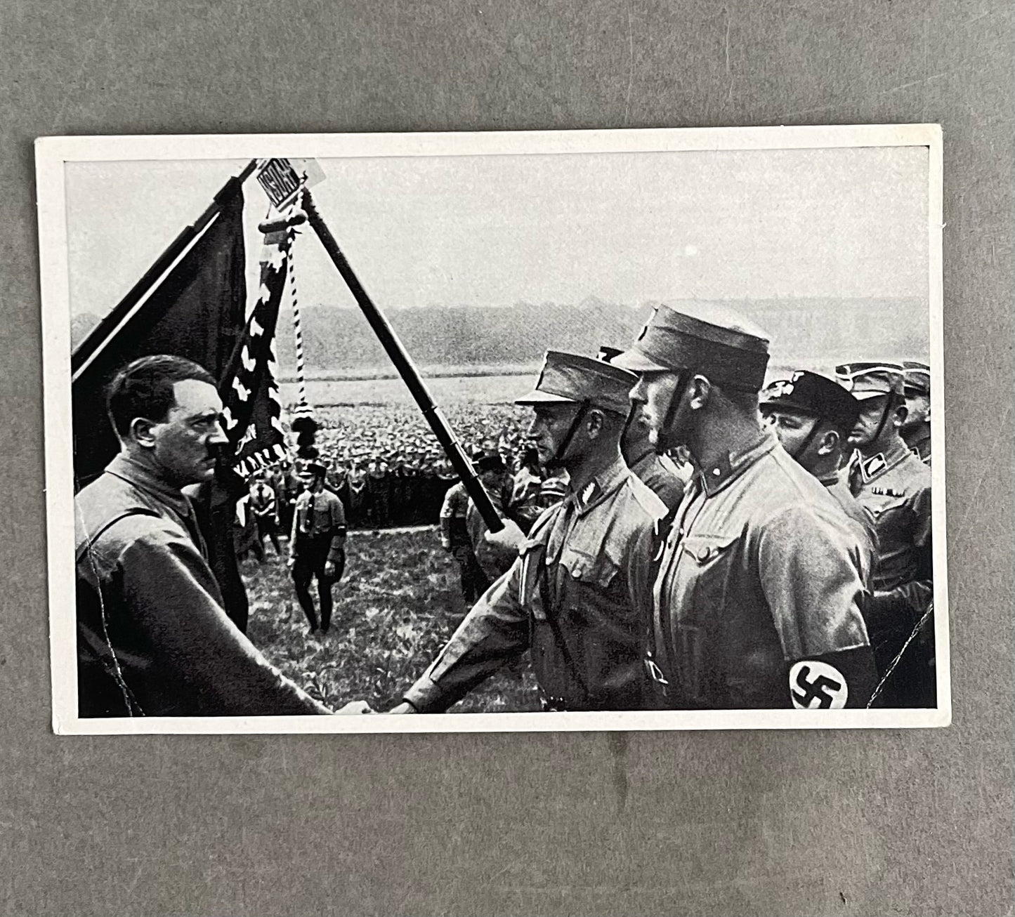 WW2 Tysk "Cigaretten Album" Billede. Godt AH/SA motiv. Original.