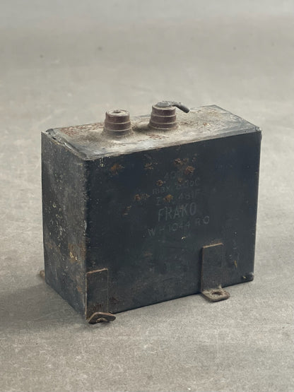 WW2 Tysk Elektronik Lot. Fine stempler og årstal. Original.