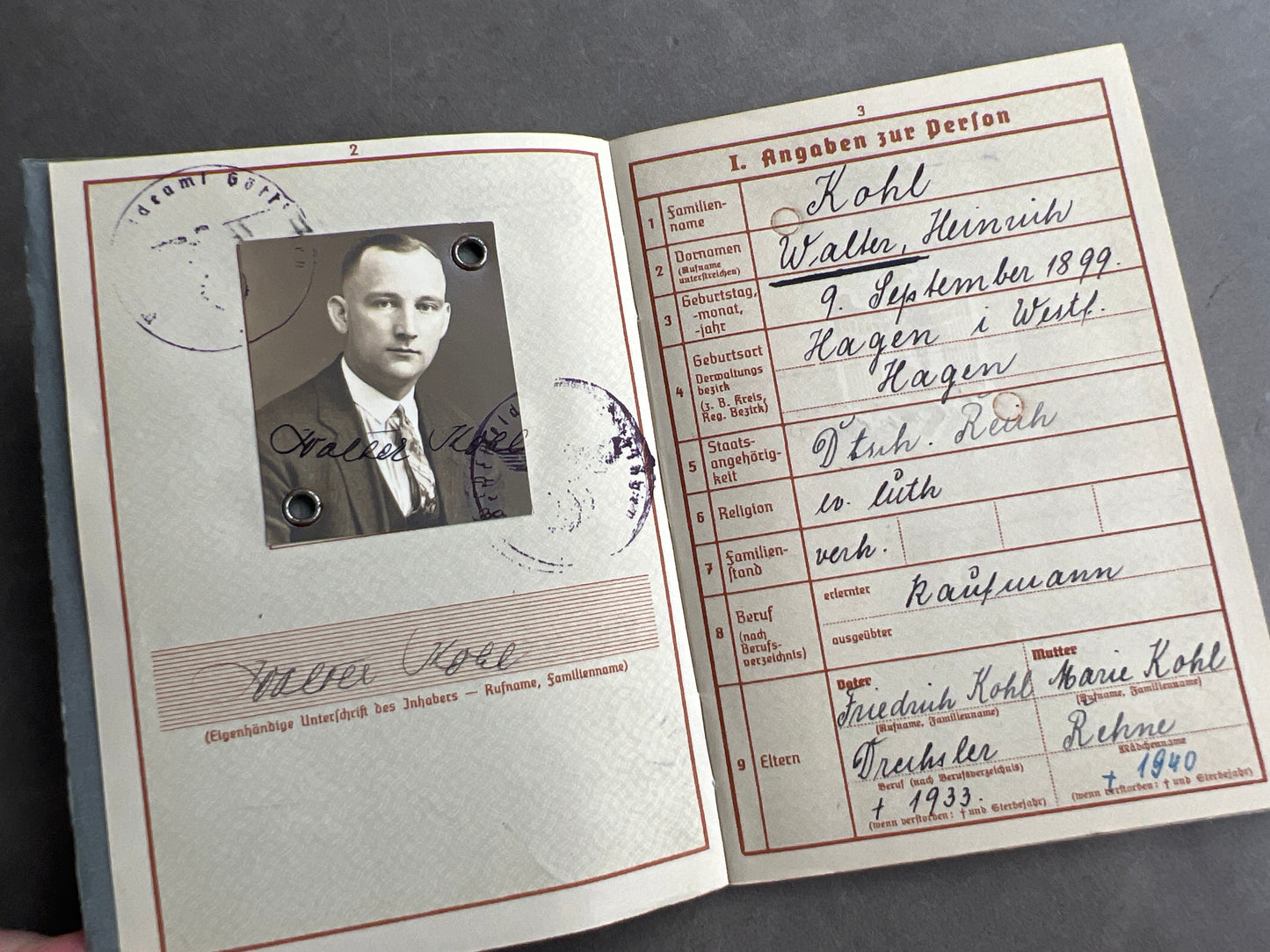 WW2 Tysk Wehrpass "Heer". Original.