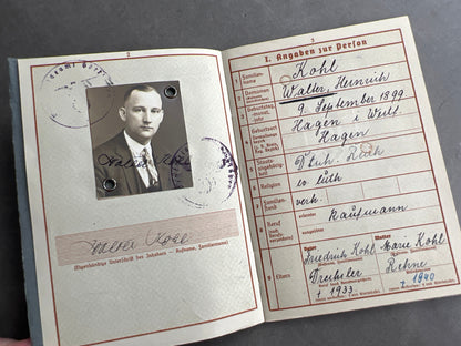 WW2 Tysk Wehrpass "Heer". Original.