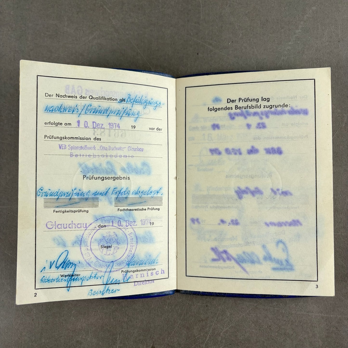 Østtysk DDR Lot af "Medlemsbøger". Original.