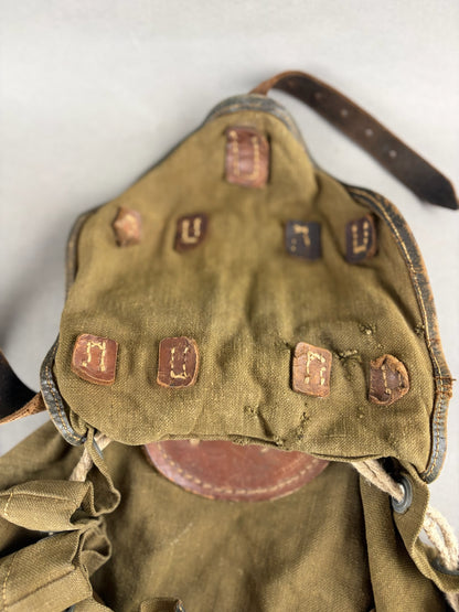 WW2 Tysk Heer "Storm" Kamprygsæk. Flot stand! Original.