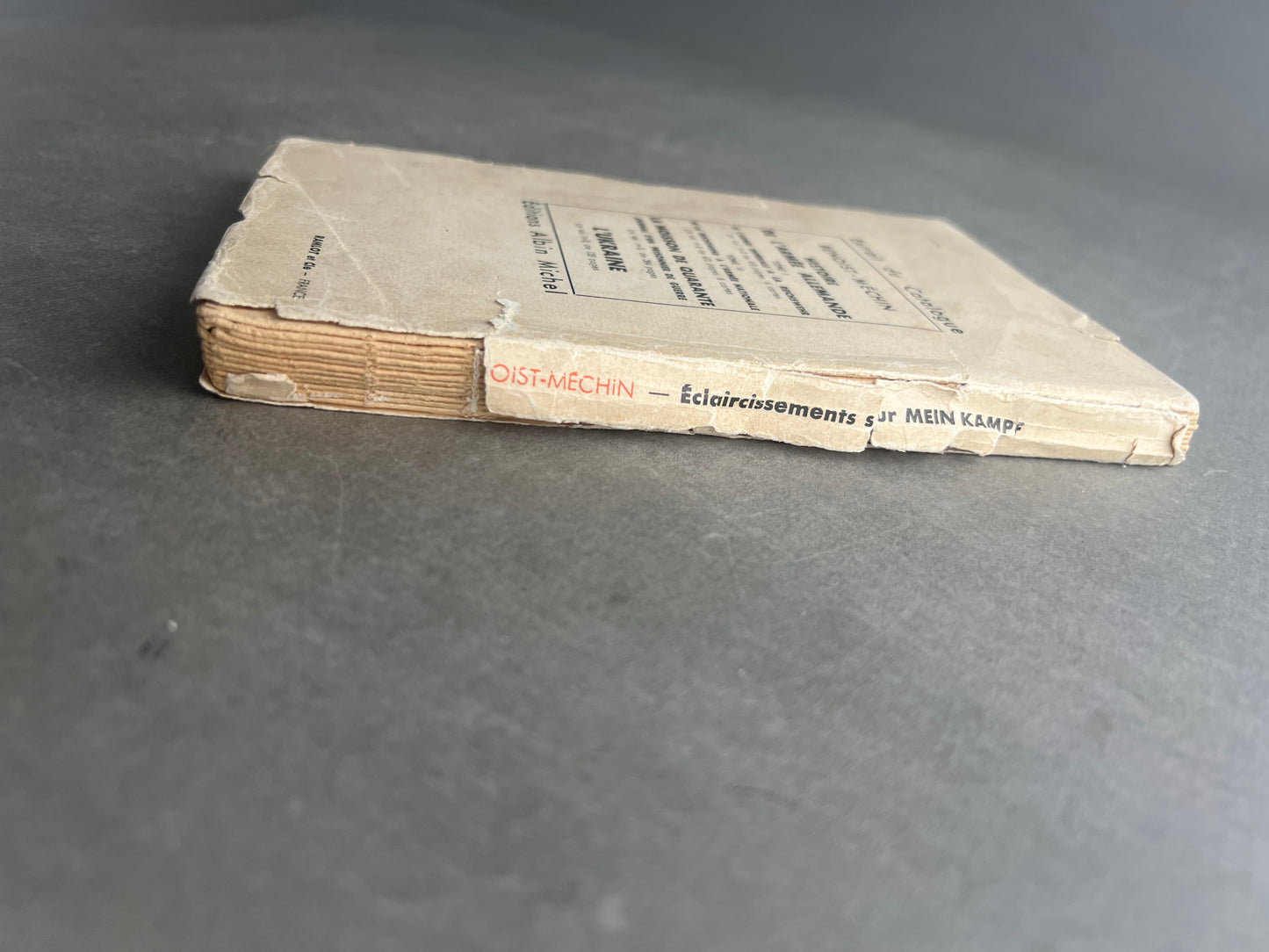 WW2 Tysk "Mein Kampf" på Fransk. Forsiden er løs. Original.