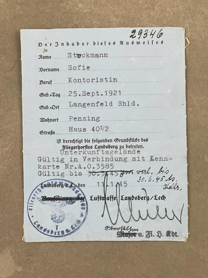 WW2 Tysk Interessant Lot fra samme person. Arbejdede for USA på en Fliegerhorst i 1945. Original.