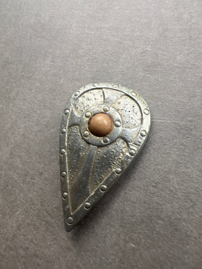 WW2 Tysk WHW Vikingeskjold-Tinnie. Original.