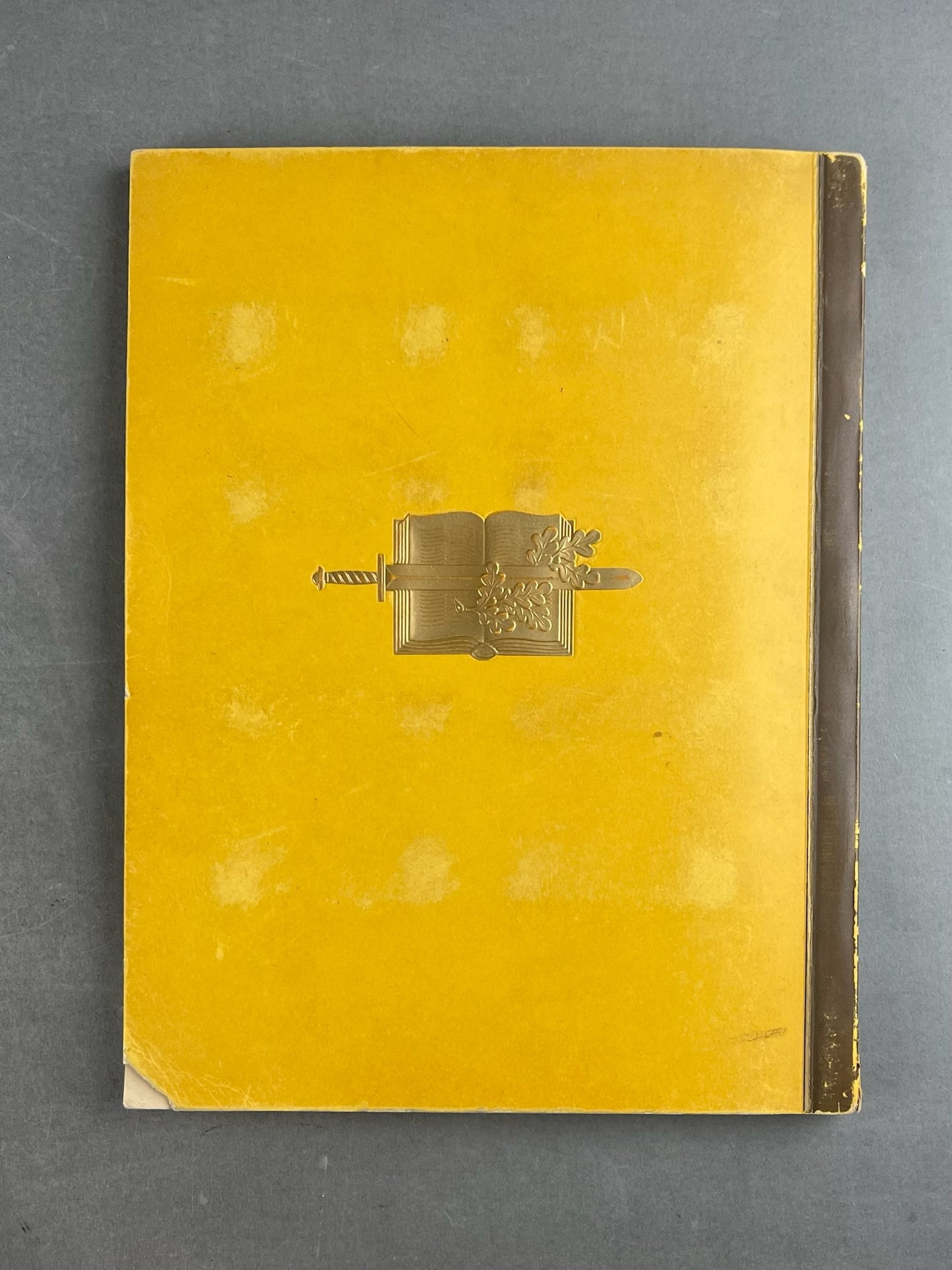 WW2 Tysk Stort "Cigaretten Album". Komplet. 23x31cm. Original.