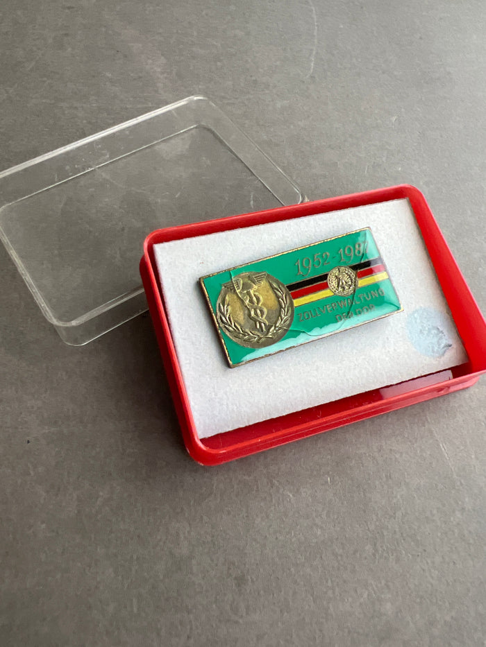 Østtysk DDR Medalje/Pin. Original.