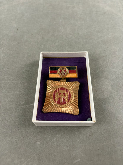 Østtysk DDR Medalje. Original.