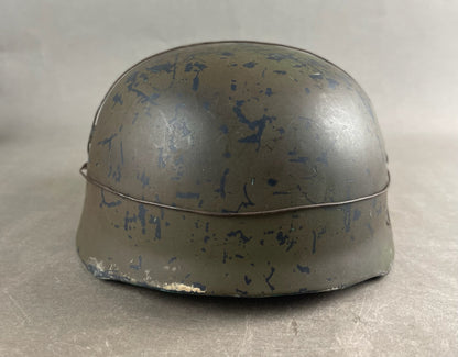 WW2 Tysk Luftwaffe Fallschirmjäger Hjelm. Veludført. Efterkrigs.