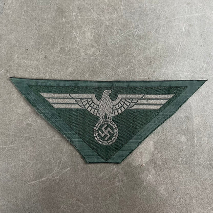 WW2 Tysk M44 Brystørn. Til M44 Kampjakken. Original.