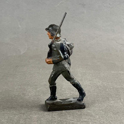 WW2 Tysk Lineol Legetøjssoldat. Original.