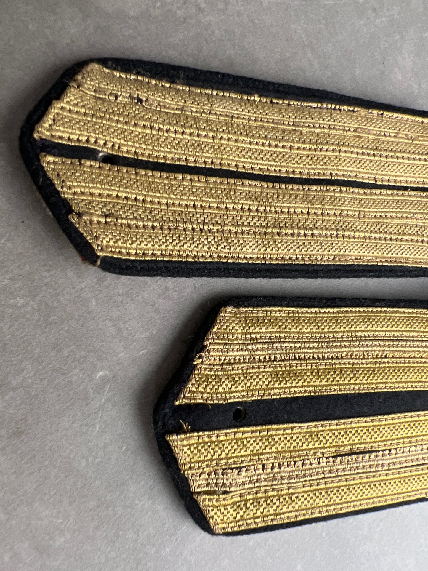 WW2 Russiske Skulderstropper. Tysk produceret i de besatte områder, med tysk materiale. Original.