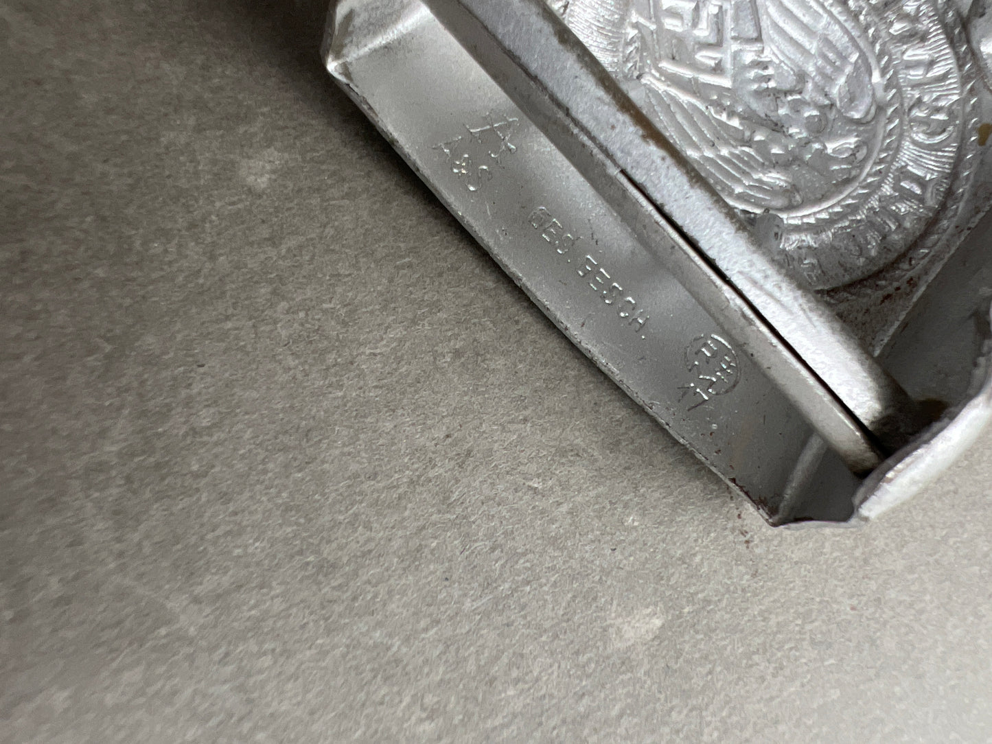 WW2 Tysk HJ Bæltespænde. Efter vores mening efterkrigs.