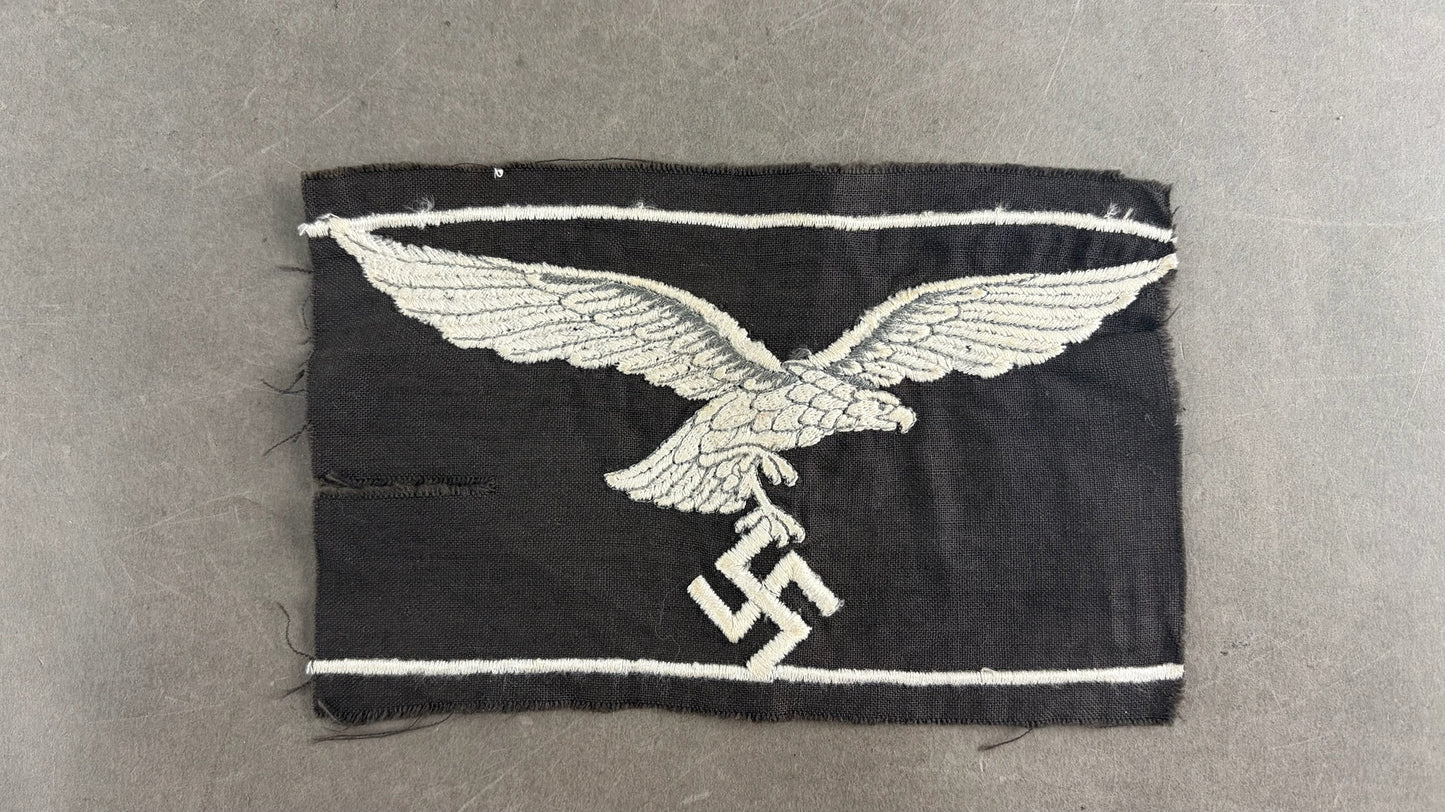 WW2 Tysk Luftwaffe udklip fra en Bil-Vimpel. Original.