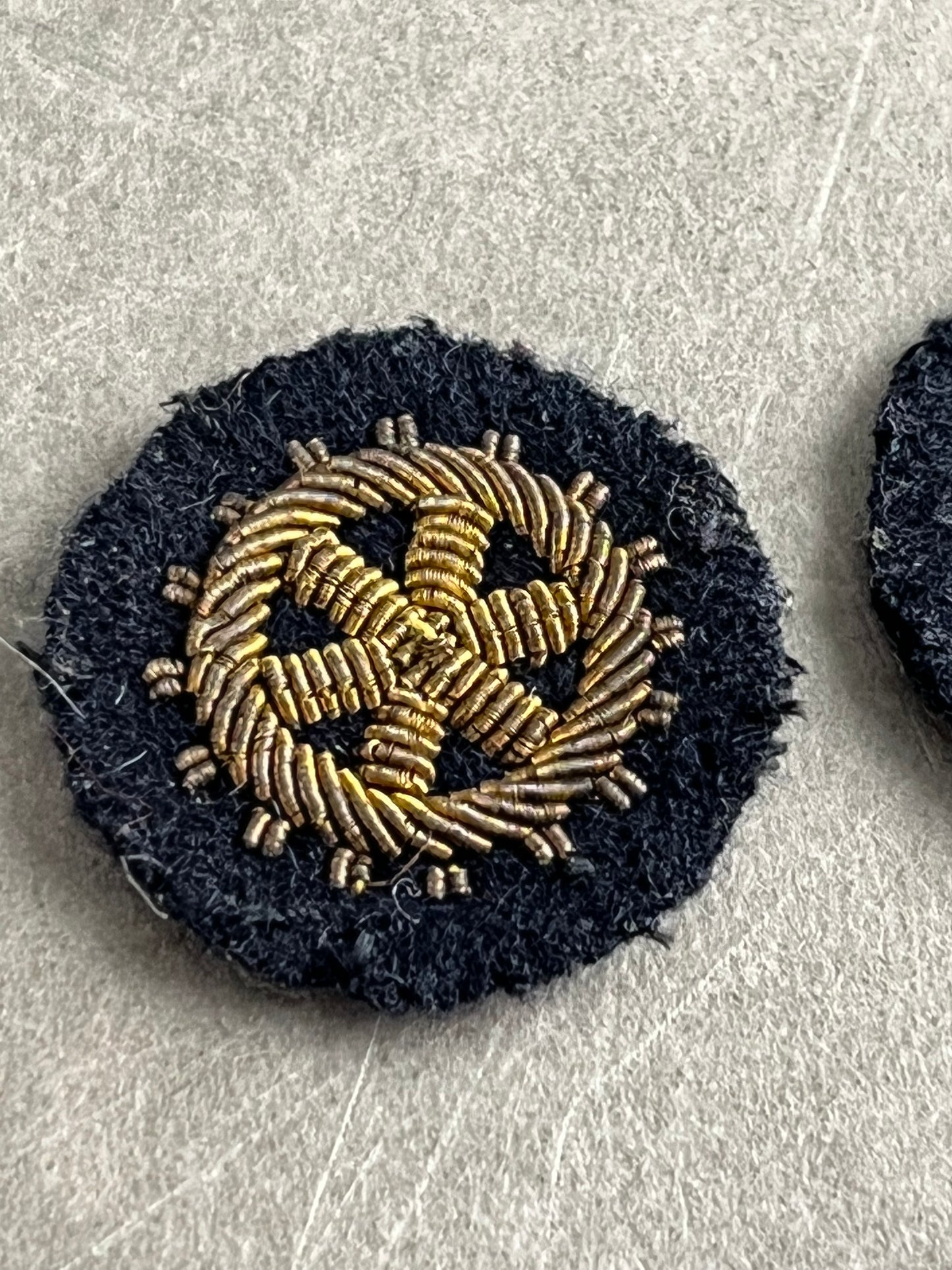WW2 Tysk Matchende Kriegsmarine Officer Manchetmærke. Den lille model. Original.