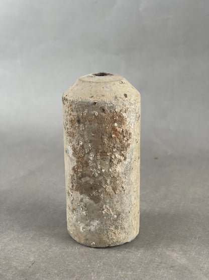 WW2 Tysk Sandfarvet "Stokmine". Tømt, kun beton. Fundet på Vestkysten. Original.