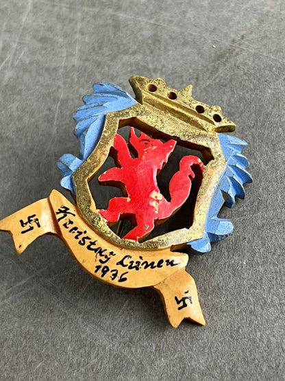 WW2 Tysk Tidlig 1936 NSDAP Tinnie i træ. Original.