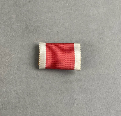 WW2 Tysk Båndspange til Rødekors medaljen. Original.