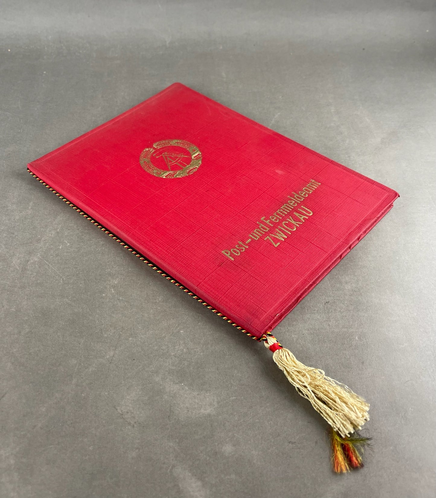 Østtysk DDR Urkunde/Medalje Lot. Original.