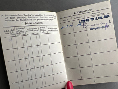 WW2 Tysk Senkrigs Luftwaffe Soldbuch. Original.