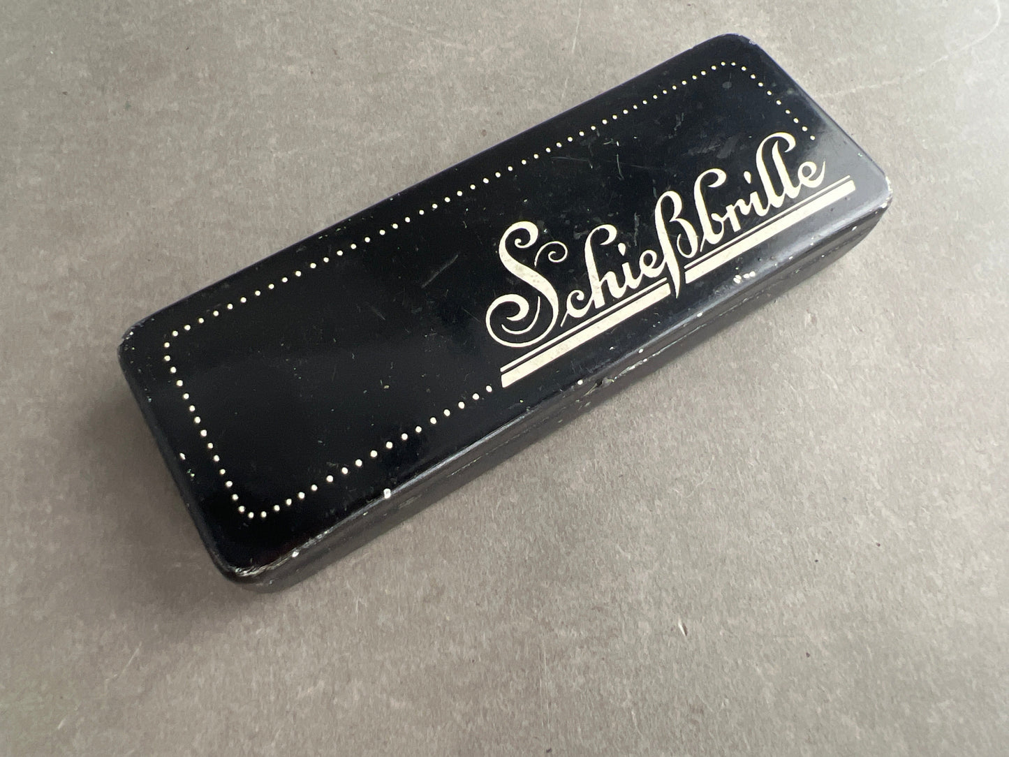 WW2 Tysk "Schiessbrille" etui og brille. Original.