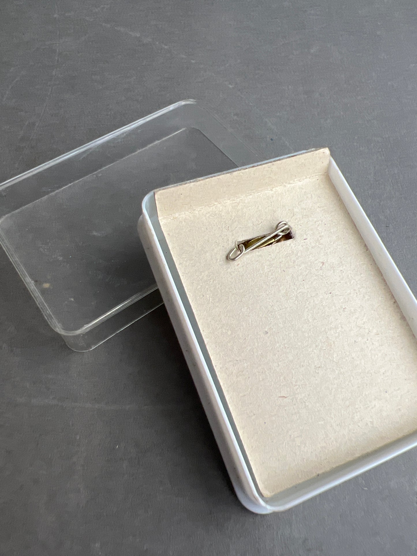 Østtysk DDR Medalje i æske. Original.