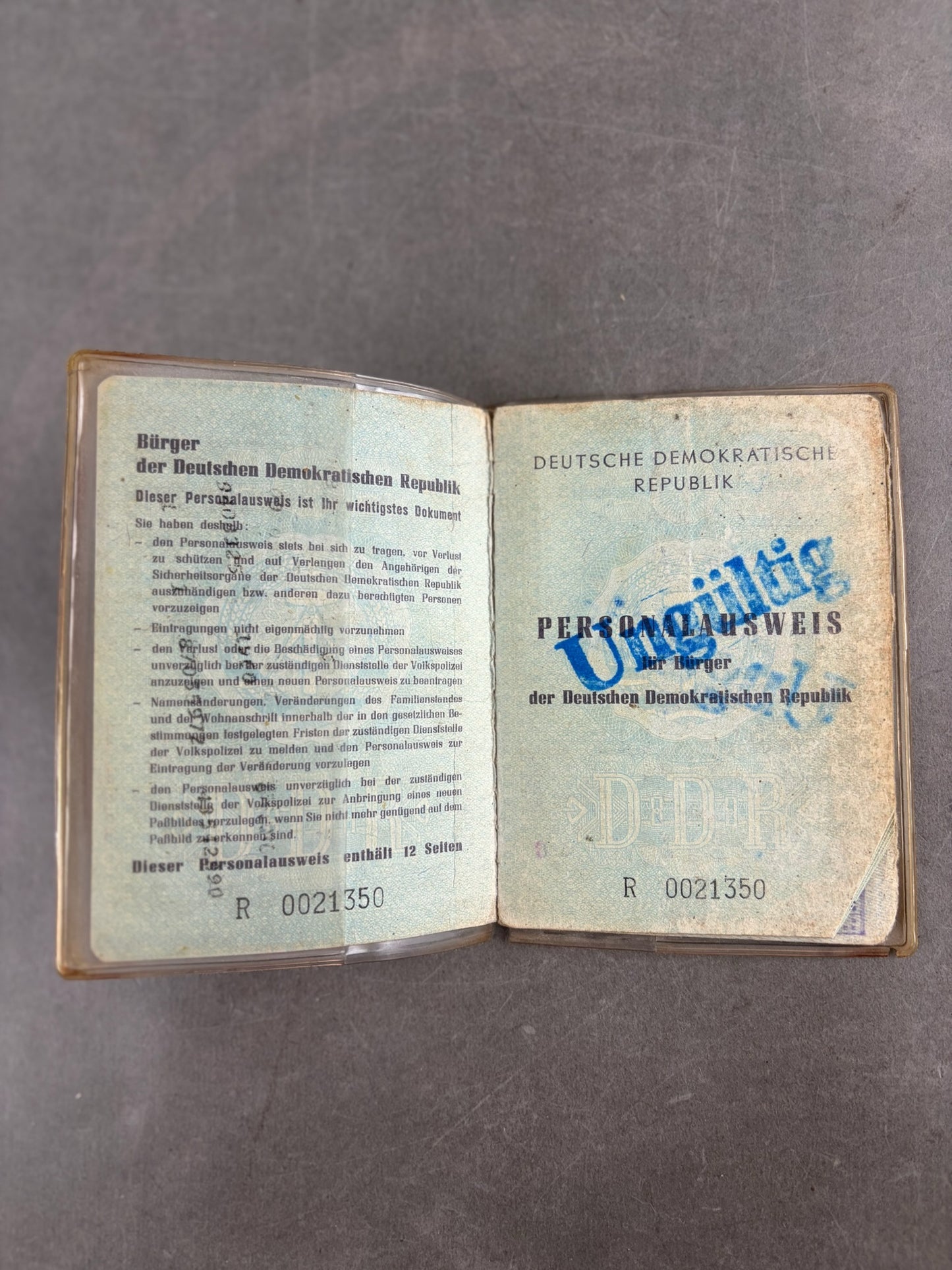 Østtysk DDR Lot af "Medlemsbøger". Original.