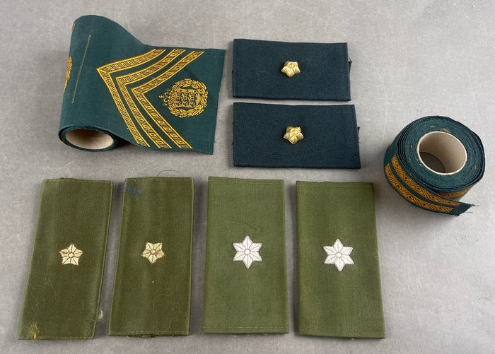 Blandet Lot af Danske Militær Stofmærker. Original.