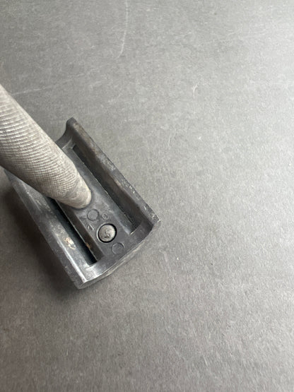 WW2 Tysk Heer Barberskraber i Zink. Original.