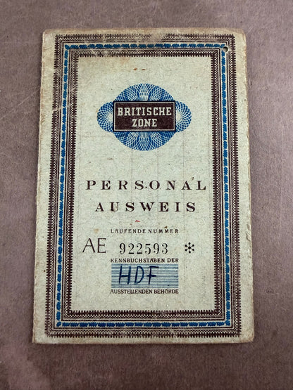 WW2 og Efterkrigs Tysk Blandet Lot. Original.