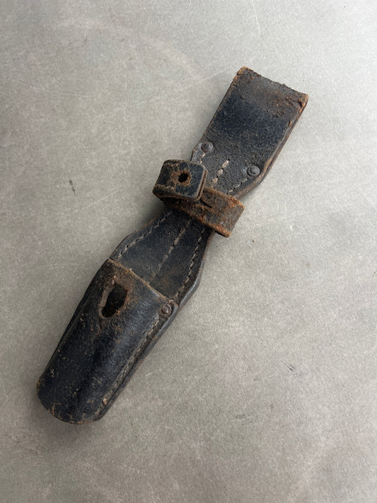 WW2 Tysk K98 Bajonet Frø. Med fremstiller. Kan ikke lukkes. Original.