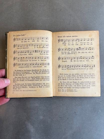 WW2 Tysk Waffen-SS "Liederbuch". Indbundet i beskyttende "bogplast". Original.