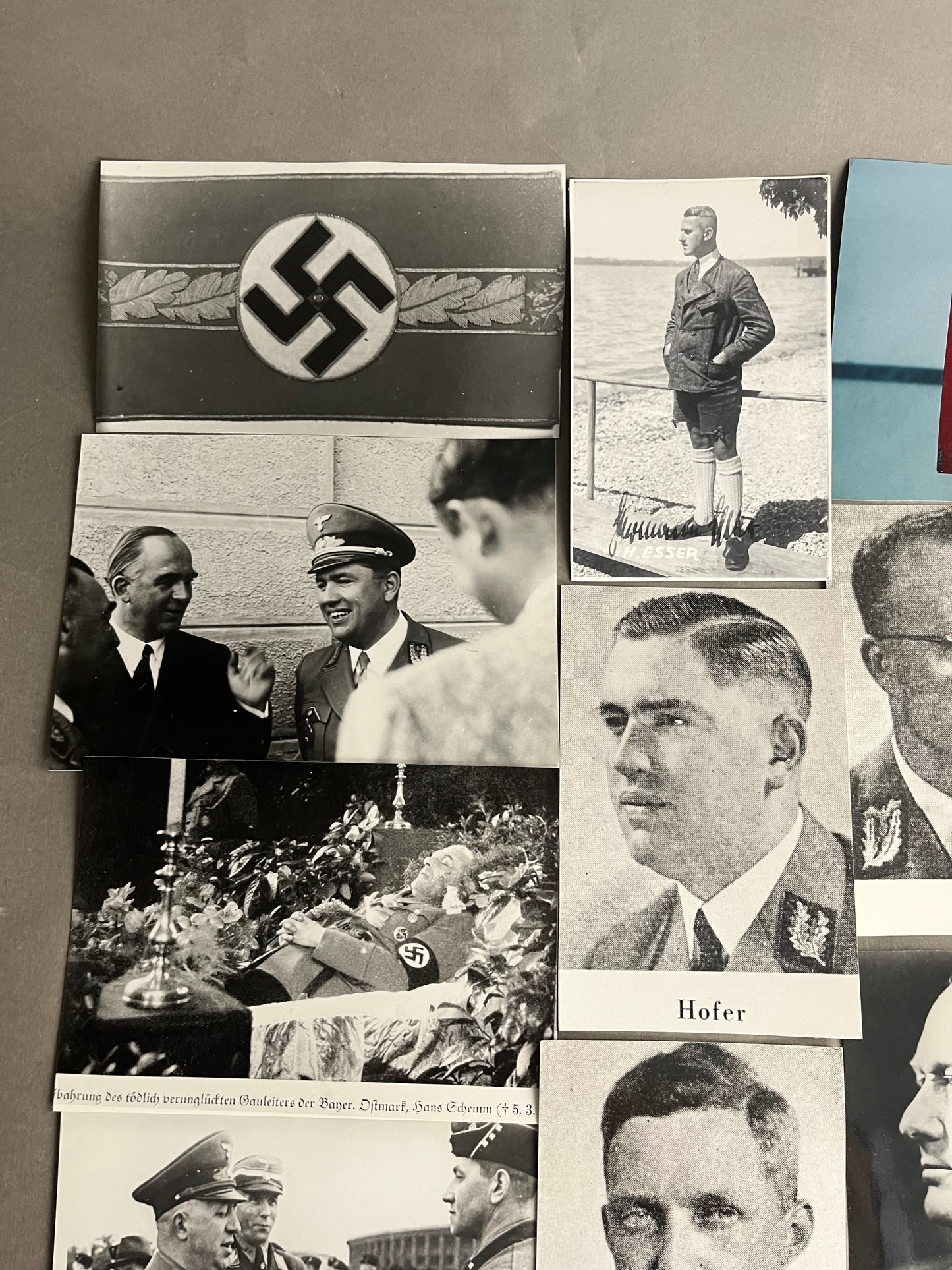 WW2 Tysk Blandet Lot af Genoptryk og nyere fotografier.