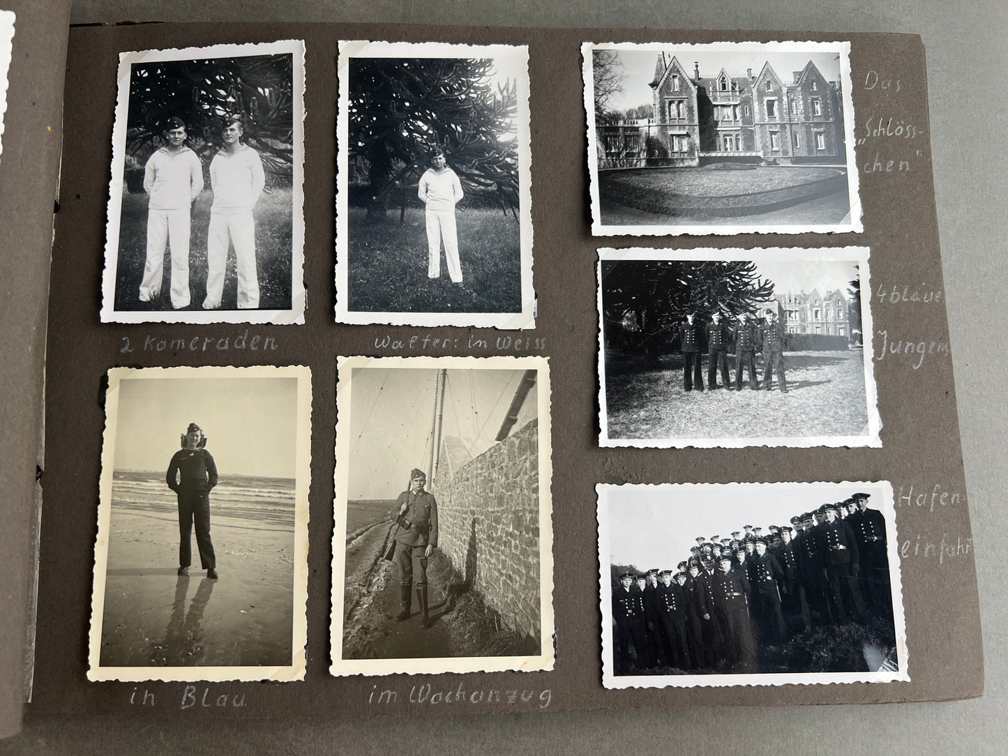 WW2 Tysk Kriegsmarine Fotoalbum. Gode billeder af soldater, skibe, træning, mv. 59 billeder. Original.