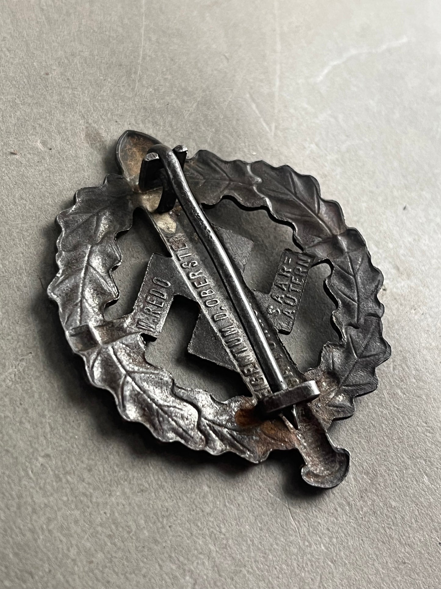 WW2 Tysk 3. Model "SA Sportabzeichen" i Sølv. Original.