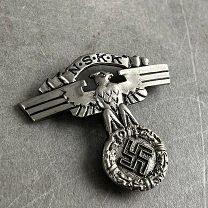 WW2 Tysk NSKK Kasketørn. Original.