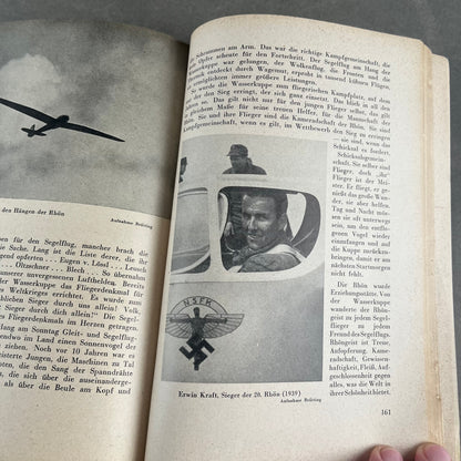 WW2 Tysk "Flieger Kalender" Bog. Årgang 1943. Original.