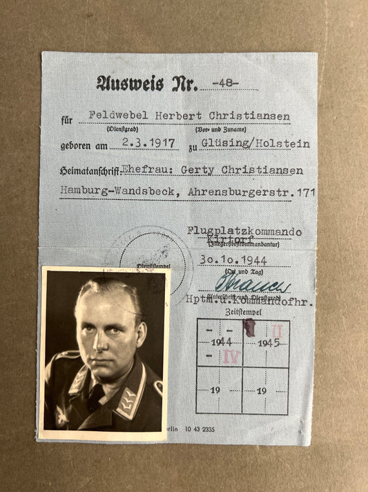 WW2 Tysk Luftwaffe Ausweis. Original.