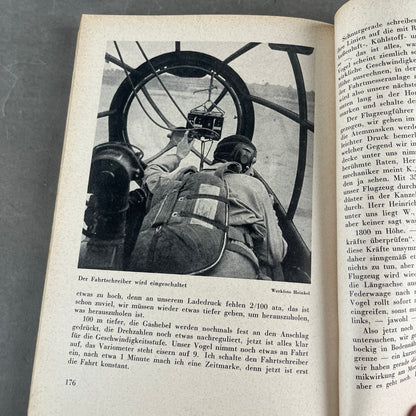 WW2 Tysk "Flieger Kalender" Bog. Årgang 1943. Original.