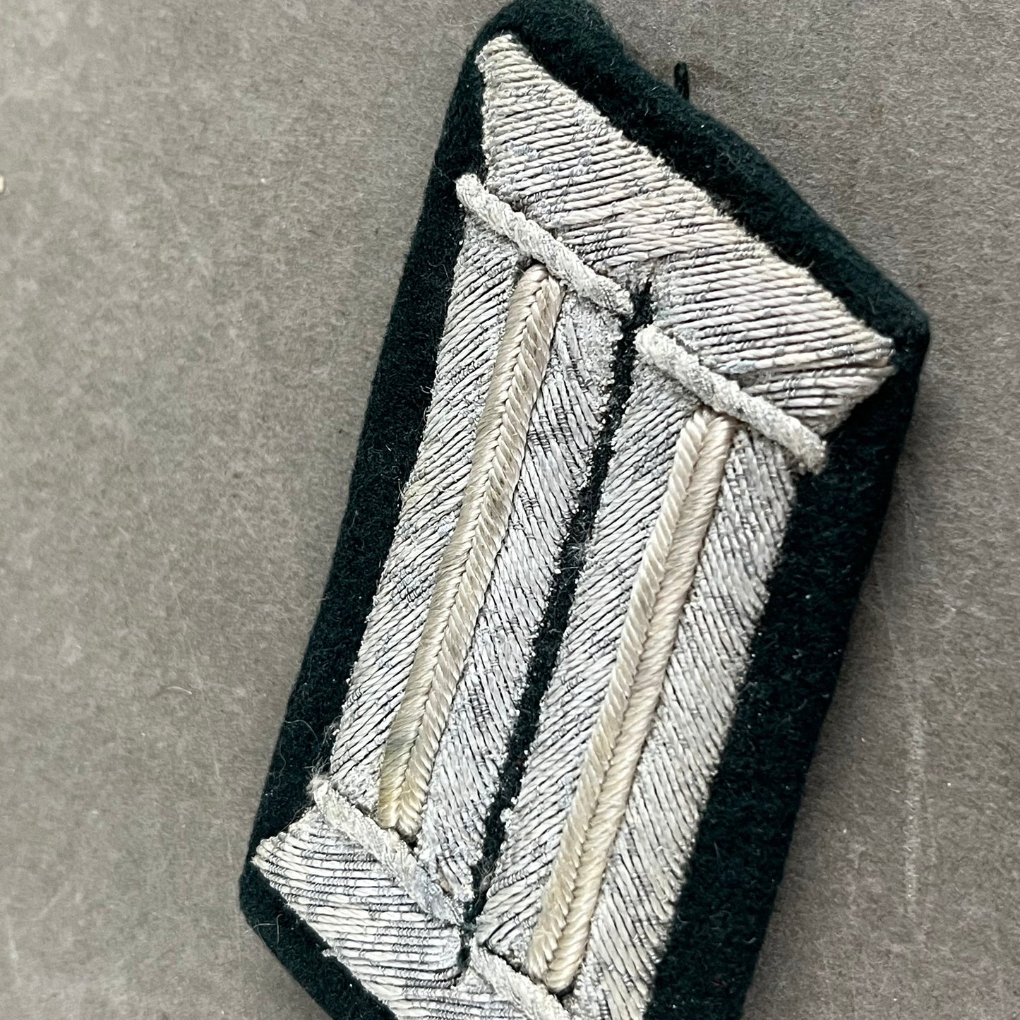 WW2 Tysk Wehrmacht Officer Kravespejl. Original.