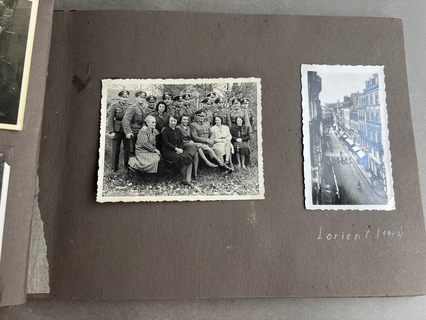 WW2 Tysk Kriegsmarine Fotoalbum. Gode billeder af soldater, skibe, træning, mv. 59 billeder. Original.