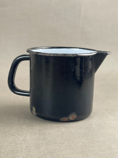 WW2 Tysk Kande, lavet af krigsmateriel efter krigen. Original.