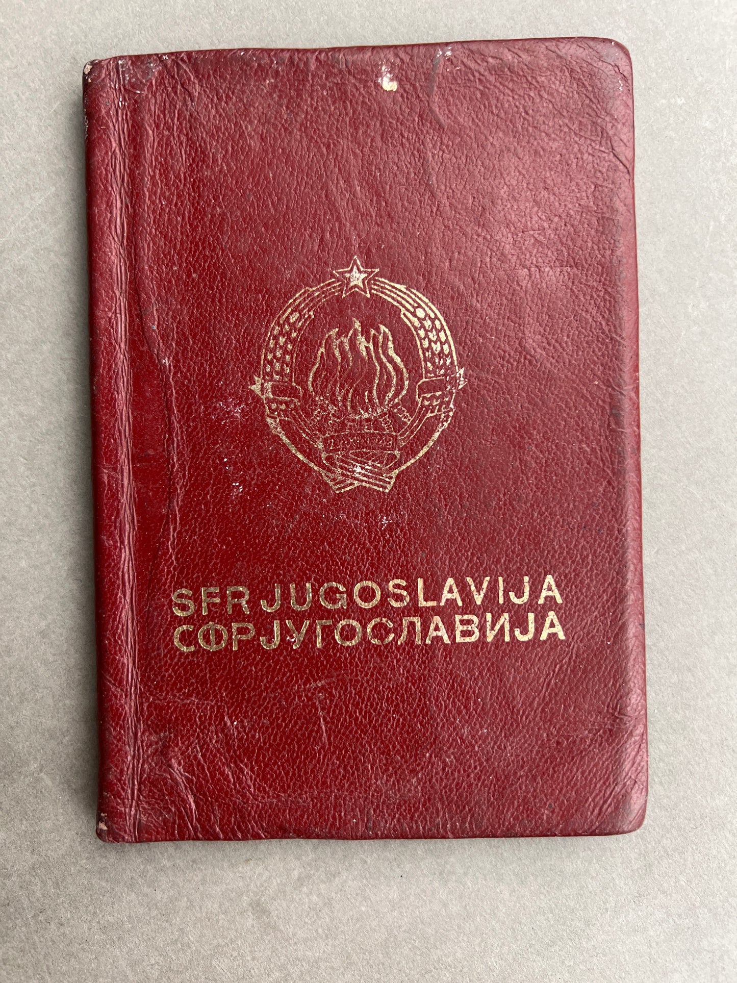 Østtysk DDR Jugoslavisk Pas. Original.